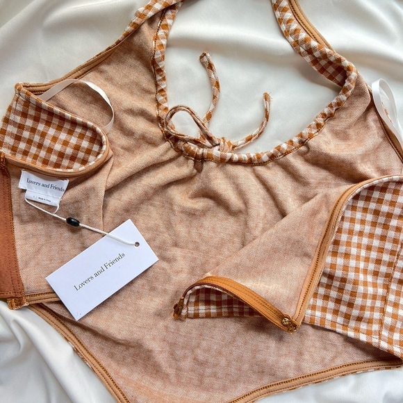 NWT LOVERS & FRIENDS GINGHAM HALTER TOP 🍂🤍 - Picture 3 of 4